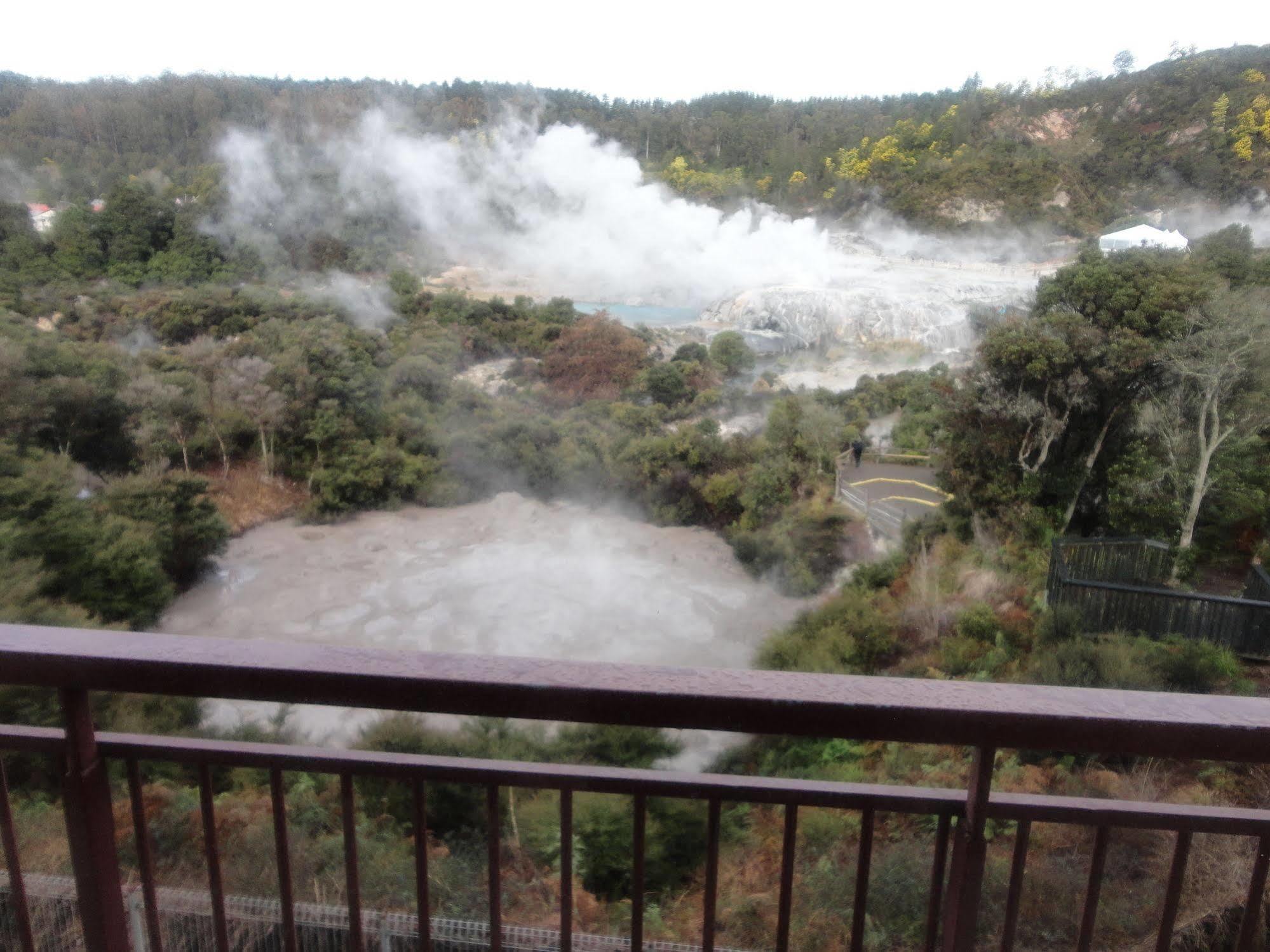 Silver Oaks Hotel - Geyserland Rotorua Exterior photo